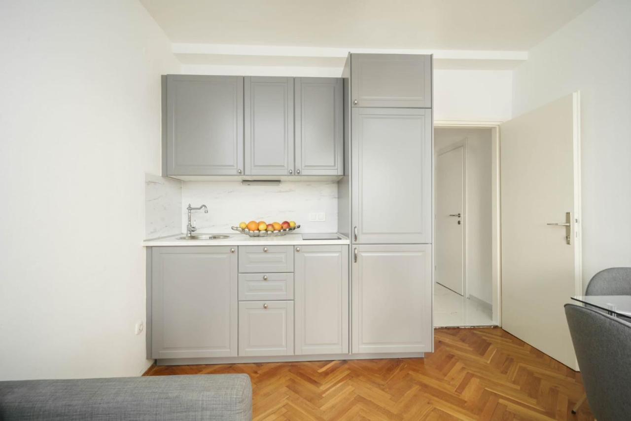 Apartments And Room Anka Водице Екстериор снимка